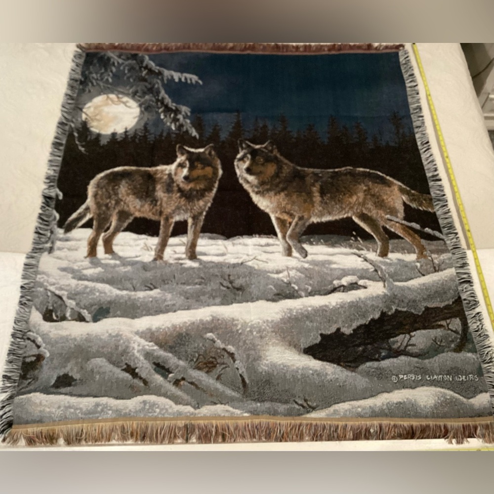 🔵 Vintage & New - Moon Rise Wolves Woven Tapestry Throw - Rare - Christmas Gift - Picture 4 of 14